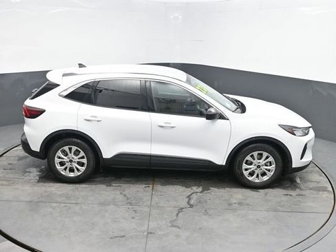 Used 2023 Ford Escape Active w/ Tech Pack #1 FWD image 30