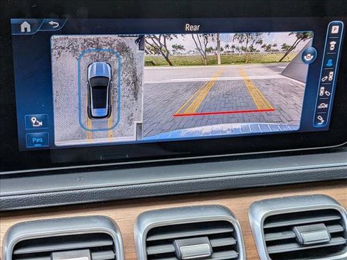 Used 2024 Mercedes-Benz GLE 450 4MATIC image 13