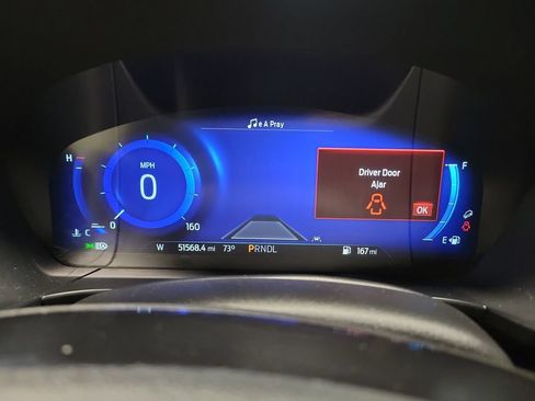 Used 2022 Ford Escape Titanium FWD image 26