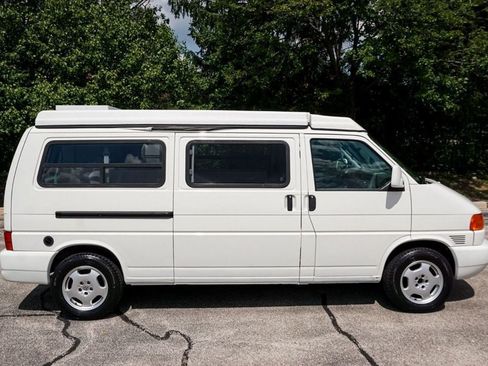 Used 2000 Volkswagen Eurovan Camper FWD image 70