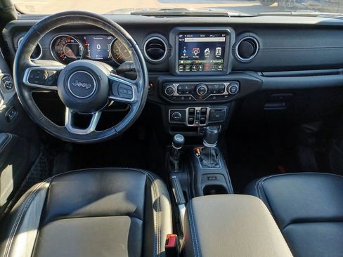 Used 2021 Jeep Gladiator 80th Anniversary AWD/4WD image 29