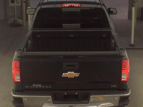 Used 2018 Chevrolet Silverado 1500 LTZ w/ Texas Edition AWD/4WD image 6