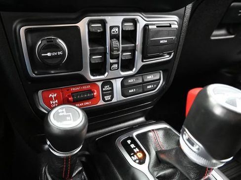 Used 2020 Jeep Gladiator Rubicon AWD/4WD image 51