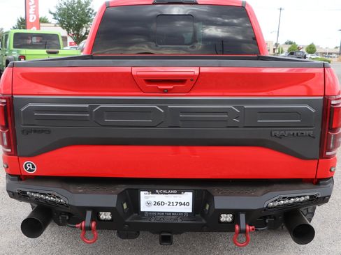 Used 2018 Ford F150 Raptor w/ Equipment Group 802A Luxury AWD/4WD image 6