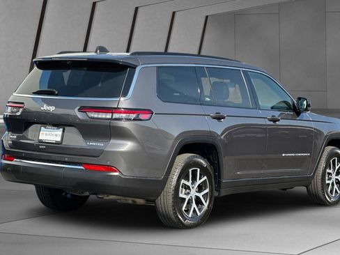 Used 2024 Jeep Grand Cherokee L Limited w/ Luxury Tech Group II image 4