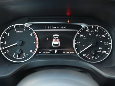 Used 2023 Nissan Rogue S image 19