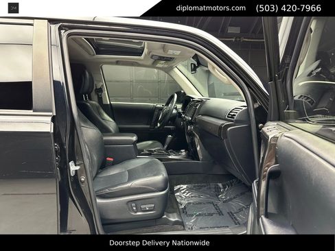 Used 2020 Toyota 4Runner Nightshade image 18