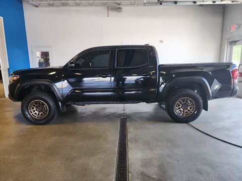 Used 2023 Toyota Tacoma 4x4 Double Cab w/ Trail Edition image 1