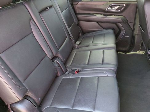 Used 2022 Chevrolet Suburban LT image 22