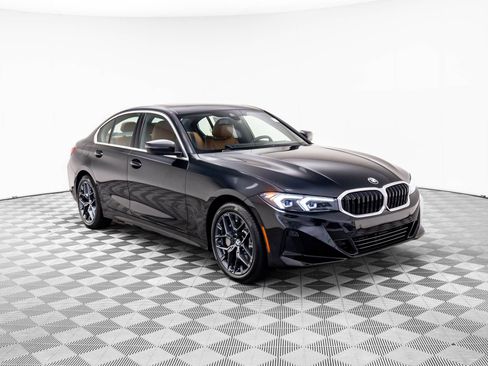 New 2025 BMW 330i xDrive Sedan w/ Convenience Package AWD/4WD image 8
