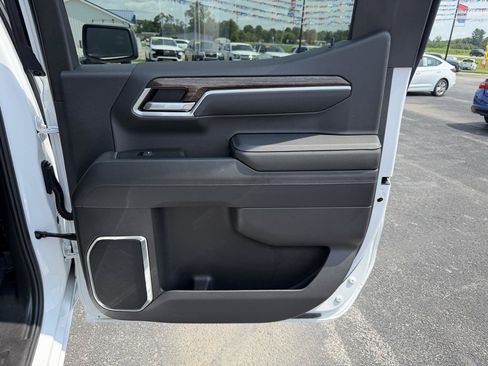 Used 2024 GMC Sierra 1500 Elevation w/ X31 Off-Road Package AWD/4WD image 19