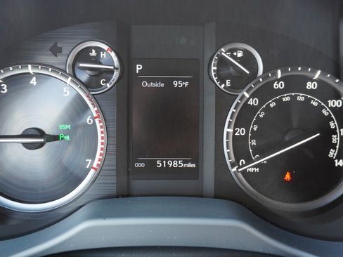 Certified 2023 Lexus GX 460 Premium w/ Accessory Package AWD/4WD image 15