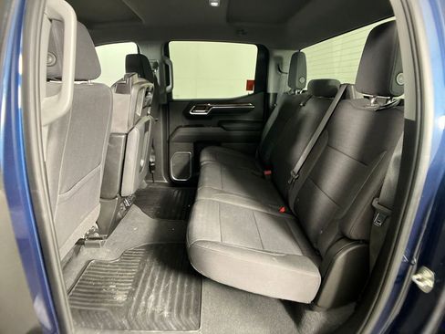 Used 2022 GMC Sierra 1500 SLE image 31