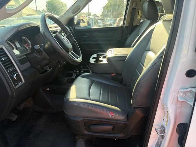 Used 2016 RAM 2500 Tradesman w/ Chrome Appearance Group AWD/4WD image 12