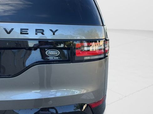 Used 2017 Land Rover Discovery HSE Luxury AWD/4WD image 41