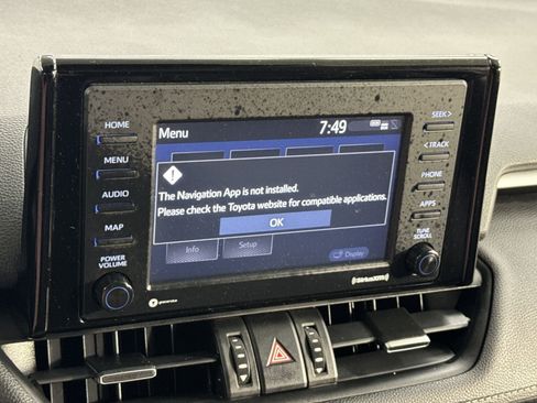 Used 2021 Toyota RAV4 XLE Premium AWD/4WD image 32