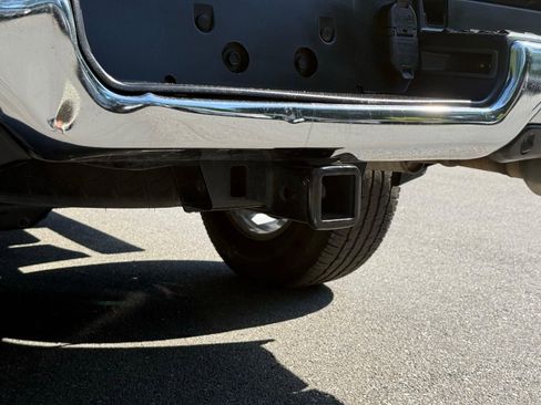 Used 2020 RAM 1500 Laramie RWD image 13