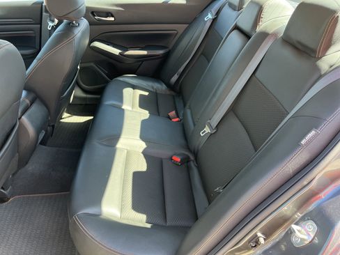 Used 2021 Nissan Altima 2.5 SR image 17