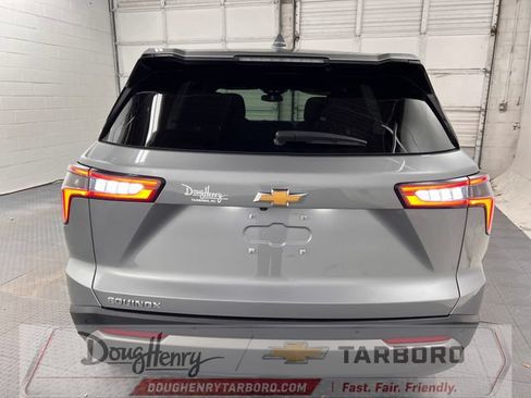 Used 2025 Chevrolet Equinox LT FWD image 7