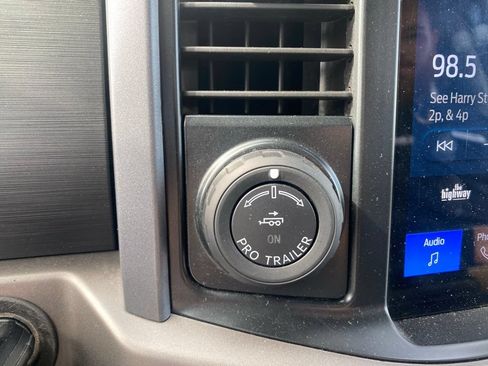 Used 2024 Ford F150 XLT AWD/4WD image 24