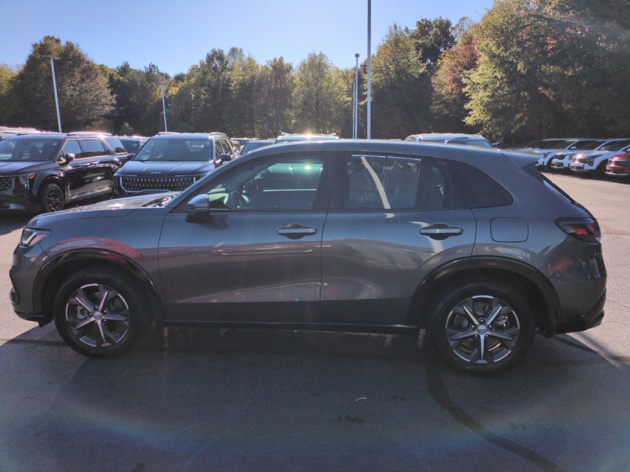 Used 2024 Honda HR-V EX-L image 8