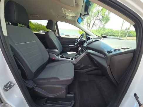 Used 2015 Ford Escape SE AWD/4WD image 28