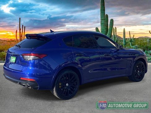 Used 2022 Maserati Levante Modena AWD/4WD image 3