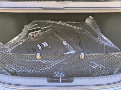 New 2026 Hyundai Elantra SE FWD image 19