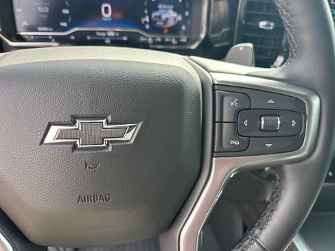 Used 2024 Chevrolet Silverado 1500 LT Trail Boss w/ LT Trail Boss Premium Package AWD/4WD image 25