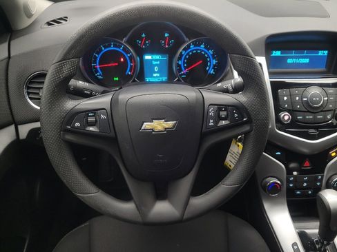 Used 2016 Chevrolet Cruze LT image 22