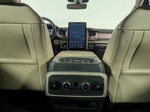 Certified 2024 Ford Expedition Limited RWD image 15