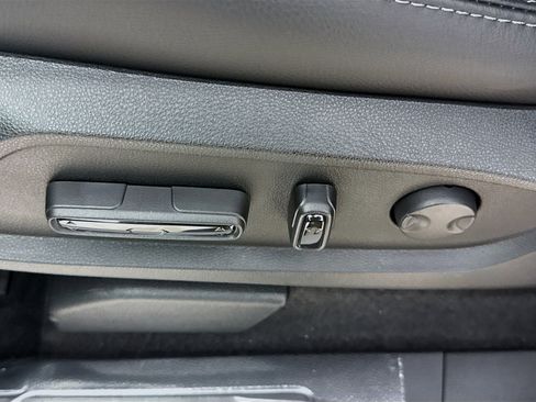 New 2025 Honda Pilot Touring image 24