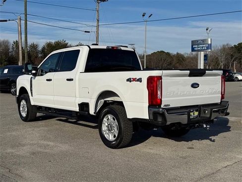 Used 2025 Ford F250 XLT image 5
