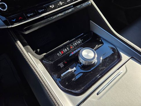 New 2026 Jeep Grand Wagoneer 4WD image 23