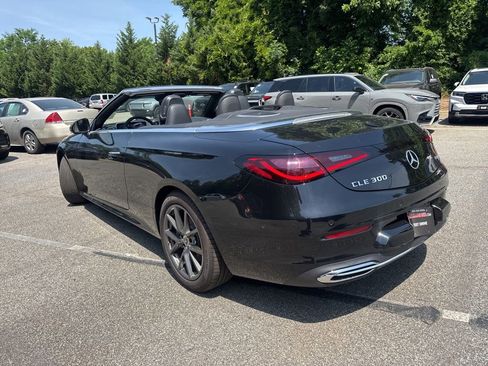 Used 2024 Mercedes-Benz CLE 300 4MATIC Cabriolet image 2