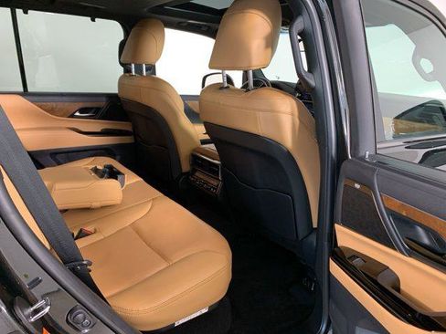 Certified 2025 Lexus LX 600 4WD w/ Interior Upgrade Package image 41