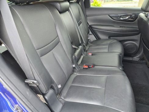 Used 2019 Nissan Rogue SL image 25