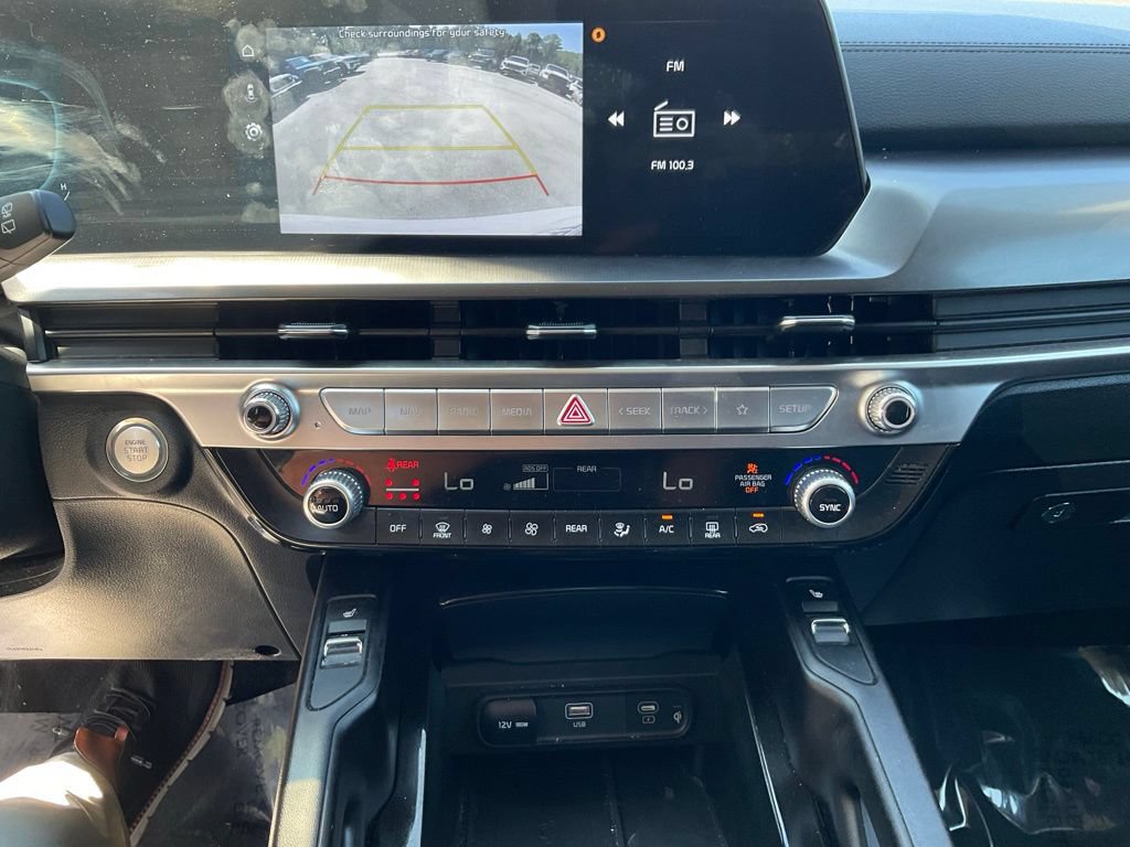 Used 2025 Kia Telluride S FWD image 19