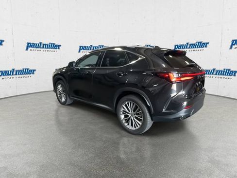 Used 2023 Lexus NX 350h AWD image 8