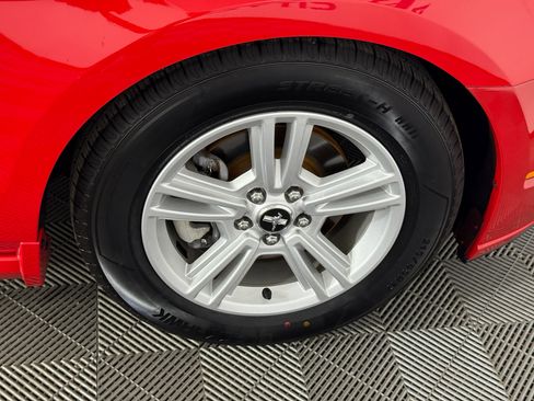 Used 2014 Ford Mustang V6 image 8