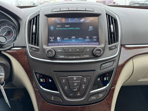 Used 2016 Buick Regal image 14