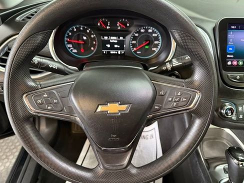 Used 2020 Chevrolet Malibu LT image 23
