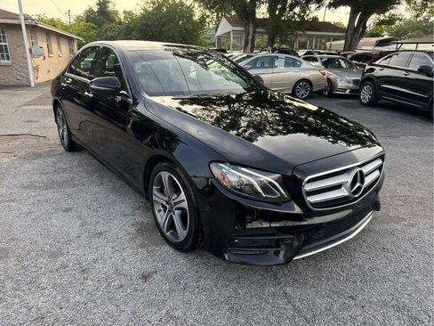 Used 2018 Mercedes-Benz E 300 4MATIC w/ Premium 1 Package image 3