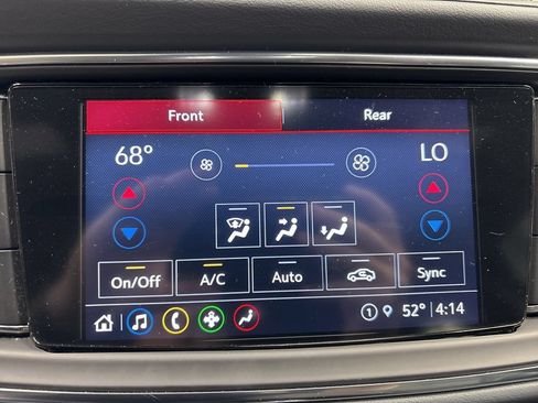 Used 2023 Buick Enclave Essence w/ LPO, Floor Liner Package FWD image 20