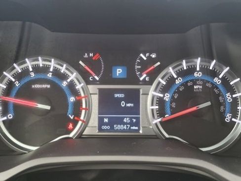 Used 2018 Toyota 4Runner SR5 Premium image 20