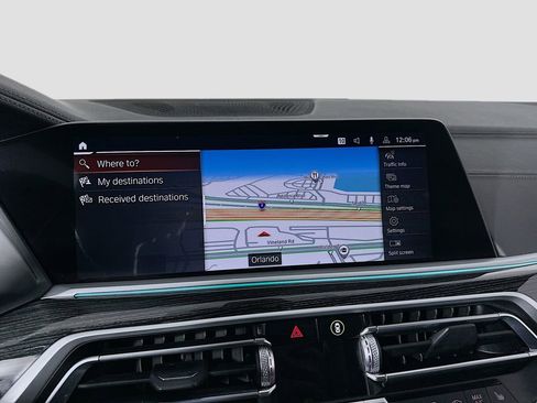 Used 2022 BMW X7 M50i w/ Cold Weather Package image 16