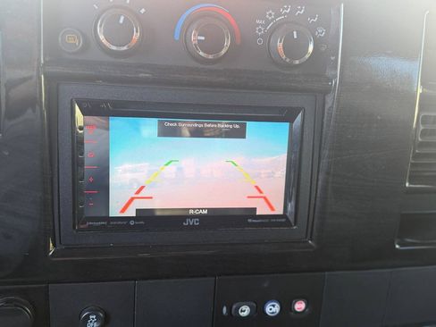 Used 2013 GMC Savana 1500 RWD image 16