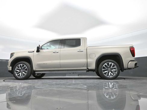 New 2026 GMC Sierra 1500 Denali image 37
