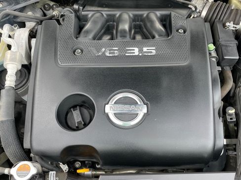 Used 2013 Nissan Altima 3.5 SL w/ Technology Pkg FWD image 28