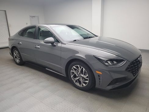 Used 2020 Hyundai Sonata SEL w/ Convenience Package FWD image 11